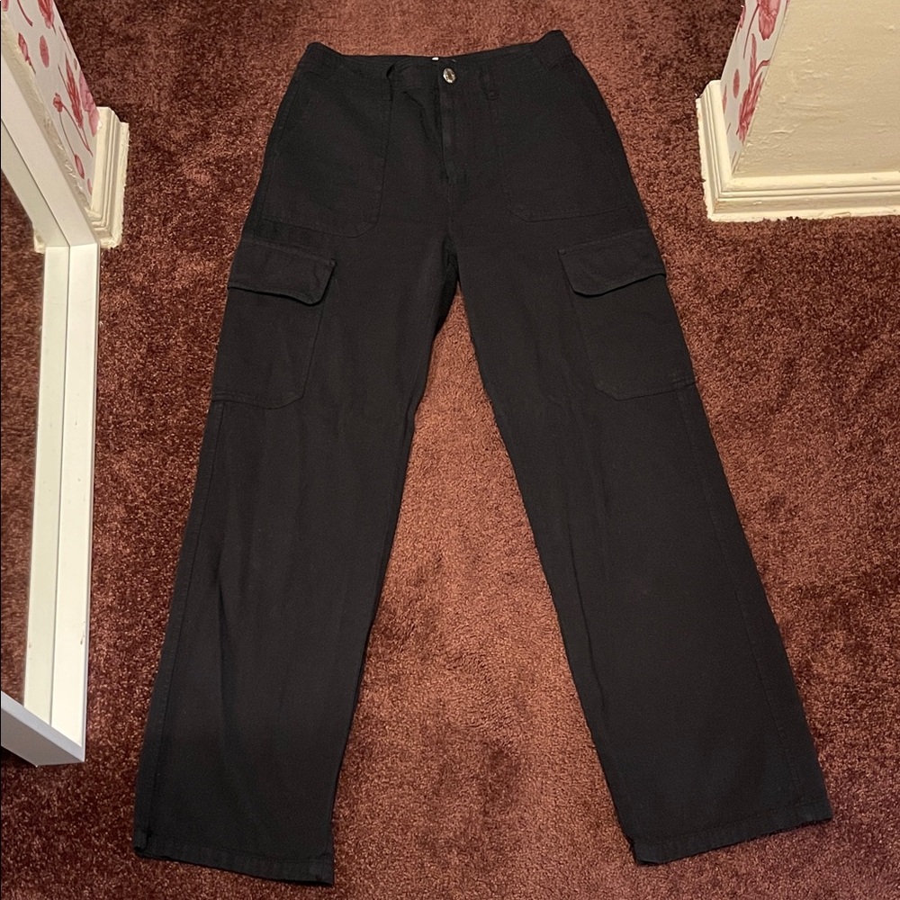 Zara Women's Black Cargo Pants